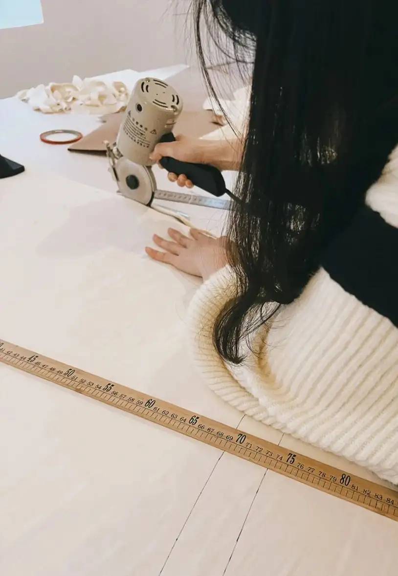 Clothing manufacturers for startups - cutting of sample